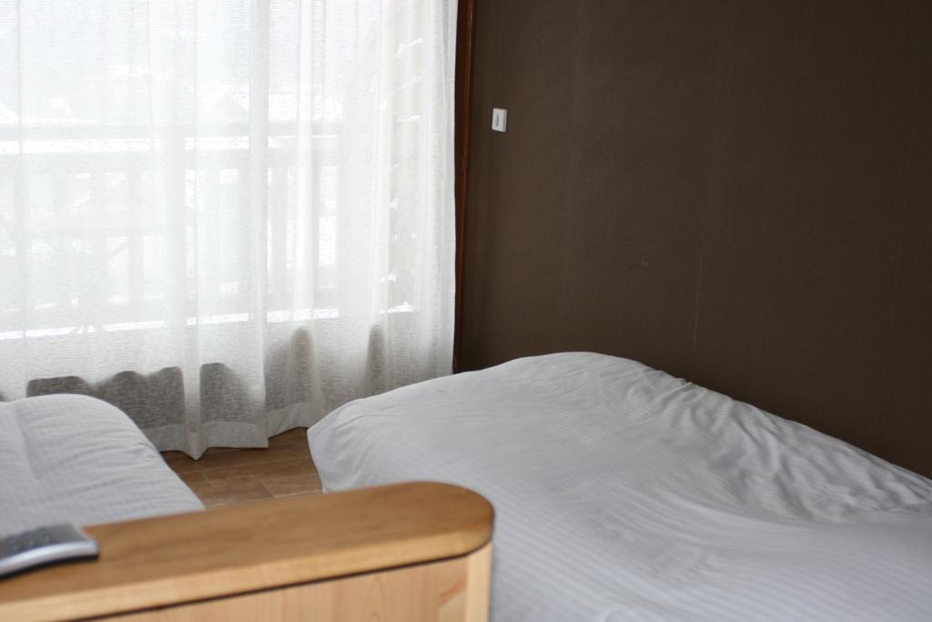 Accueil Savoyard Hotel Mieussy Cameră foto
