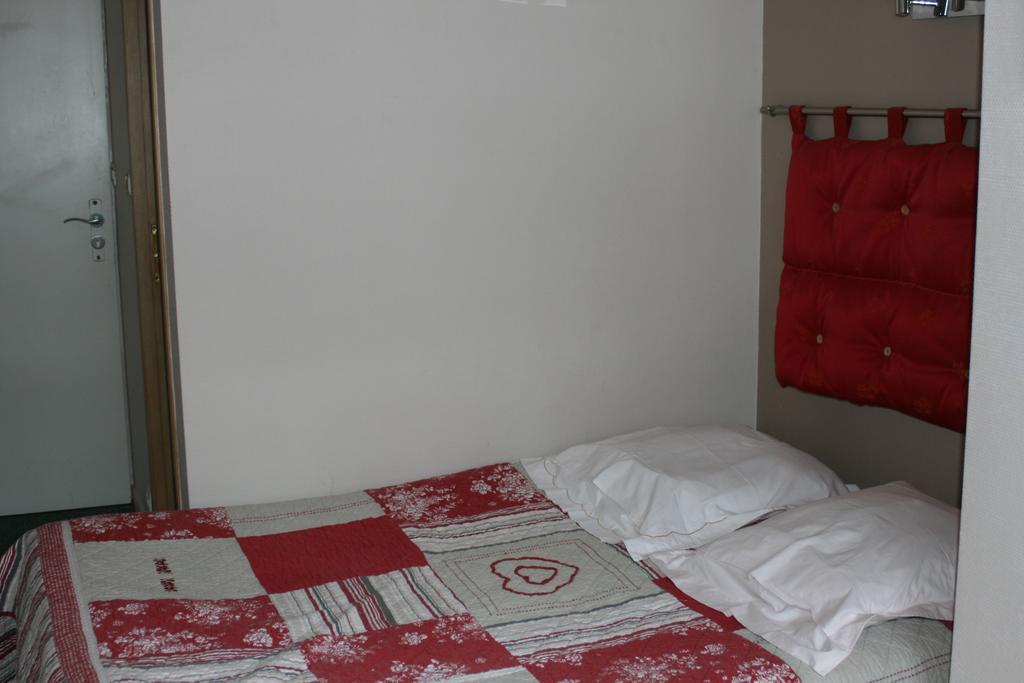 Accueil Savoyard Hotel Mieussy Cameră foto