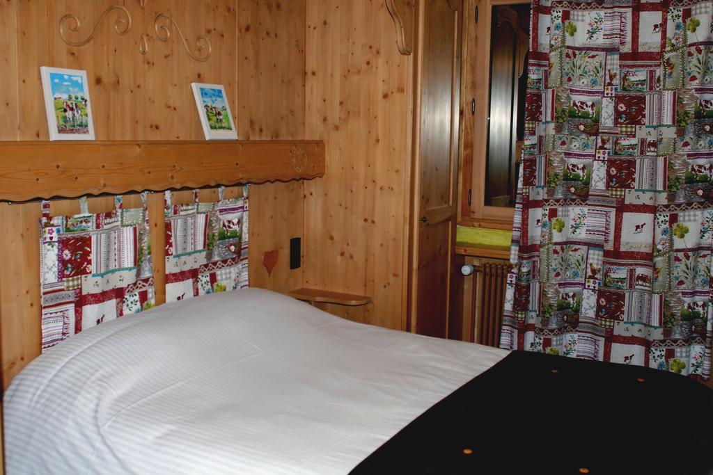 Accueil Savoyard Hotel Mieussy Cameră foto