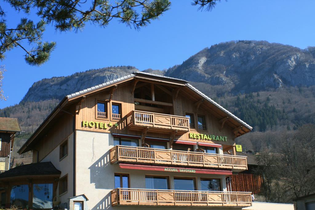 Accueil Savoyard Hotel Mieussy Exterior foto