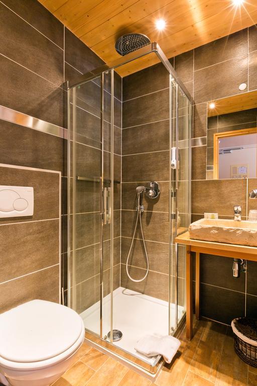 Accueil Savoyard Hotel Mieussy Exterior foto