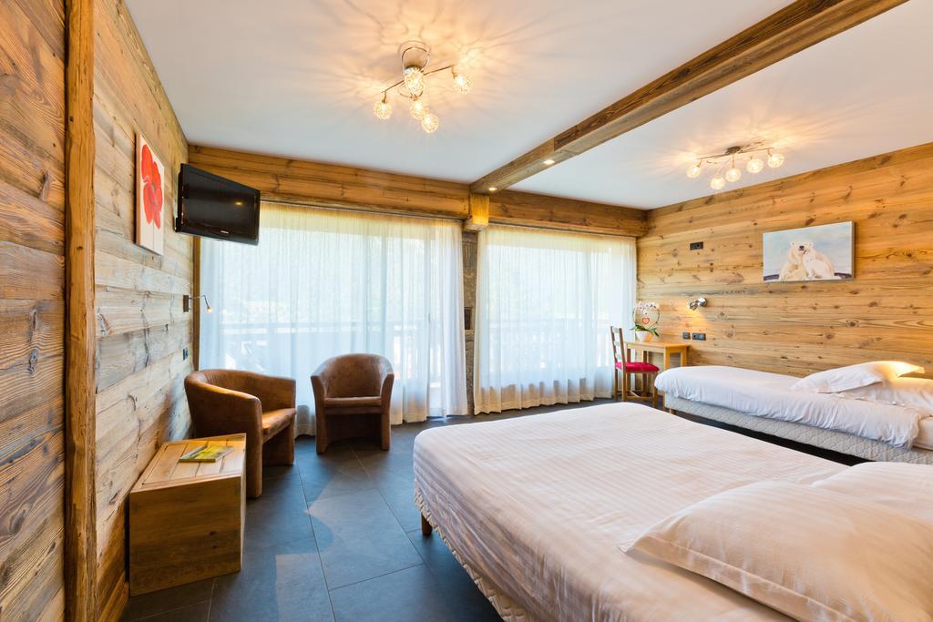 Accueil Savoyard Hotel Mieussy Exterior foto
